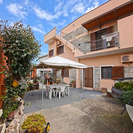 B&B Domu Delunas Giba Exterior foto
