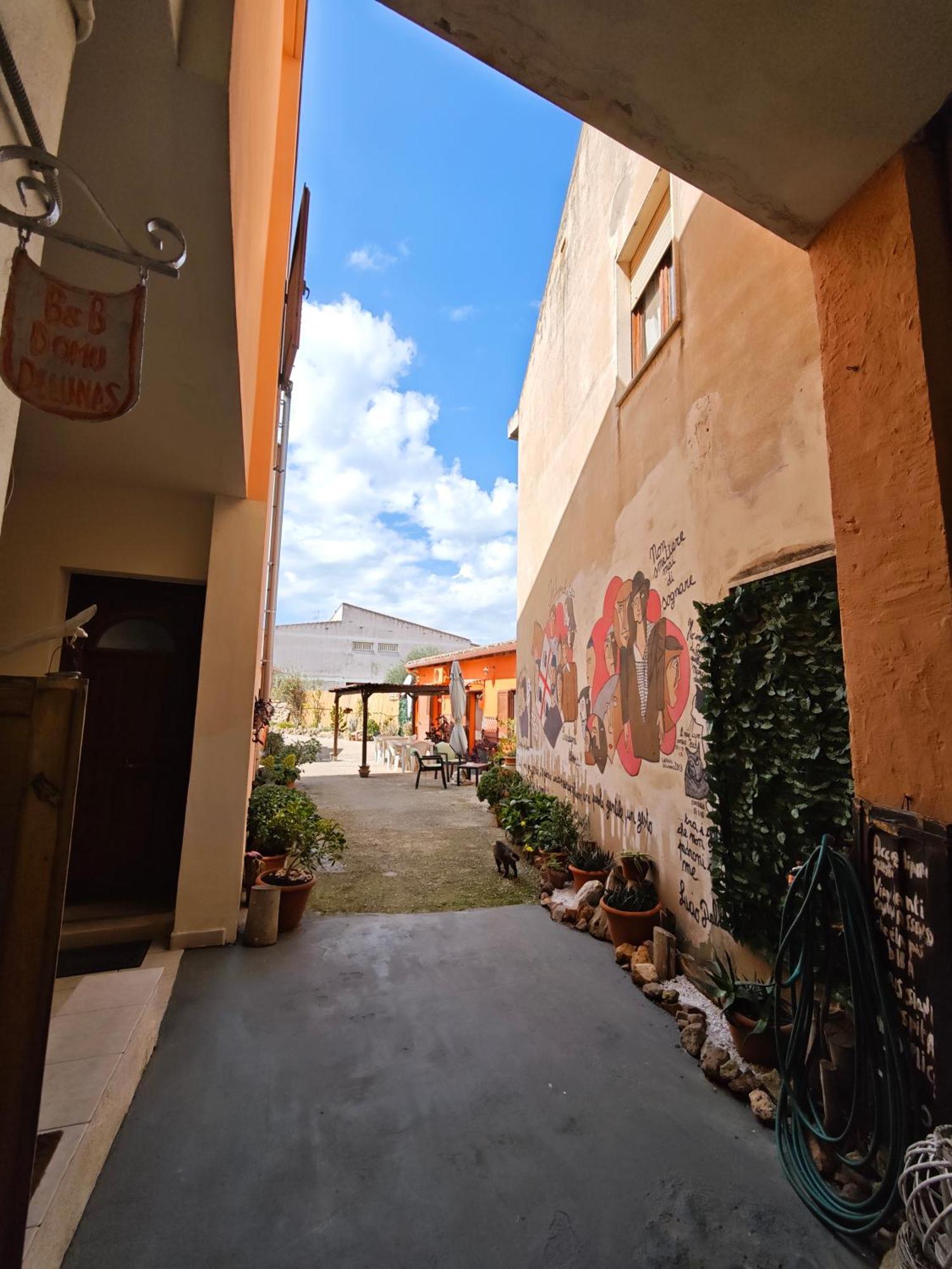 B&B Domu Delunas Giba Exterior foto