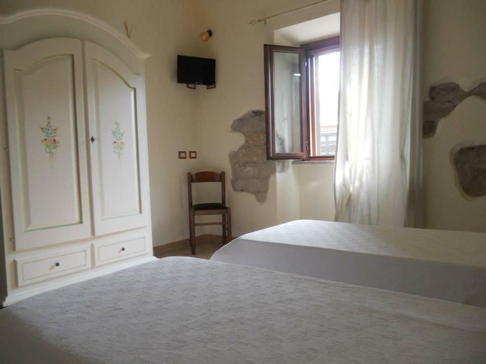 B&B Domu Delunas Giba Exterior foto